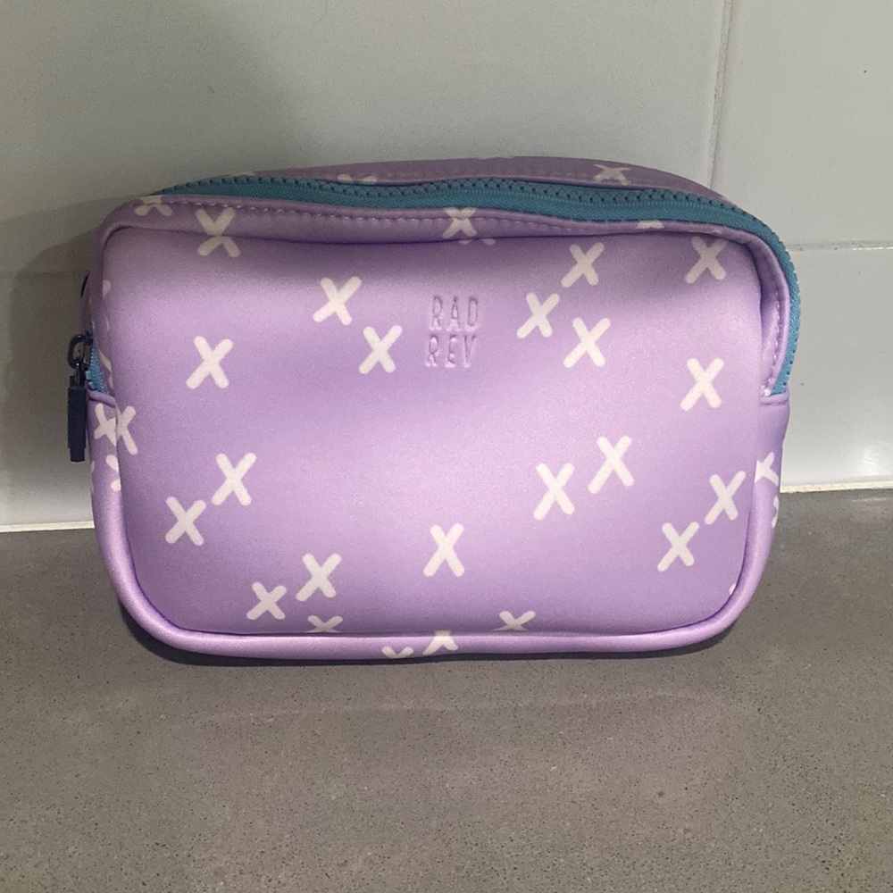 Rad Rev double Zip Neoprene Pouch